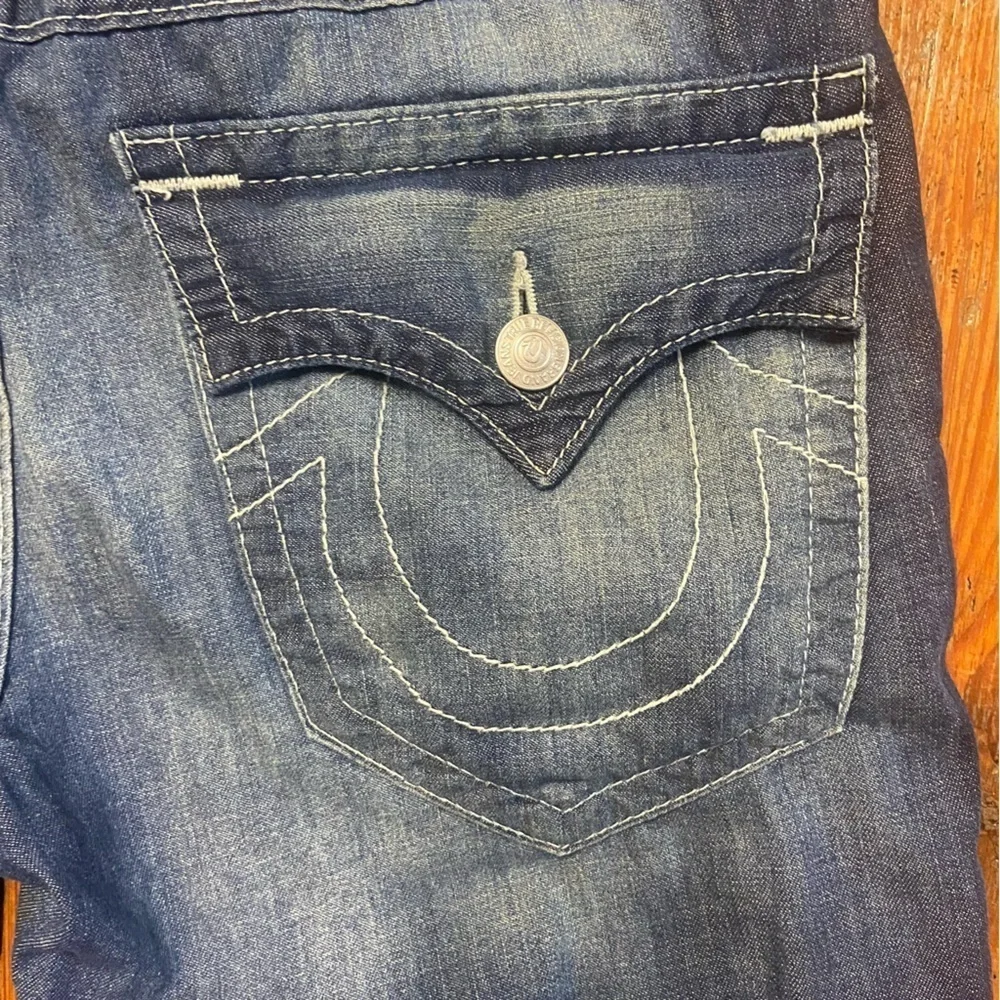 True Religion Men’s Ricky Straight Cut Off Shorts Size 31 Denim Skater Grunge